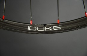 Laufradsatz 29" Carbon Clincher Tune KillHill + ClimbHill (red) Duke Lucky Jack 1330g